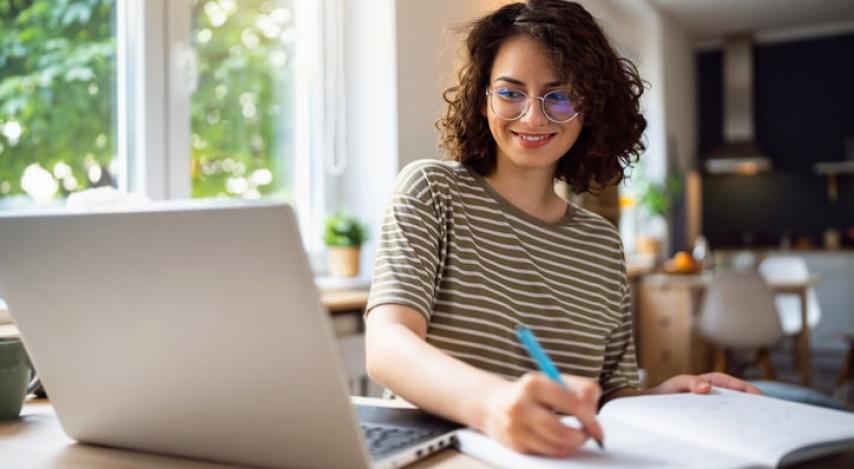 service-1 pret jeune actif credit etudiant